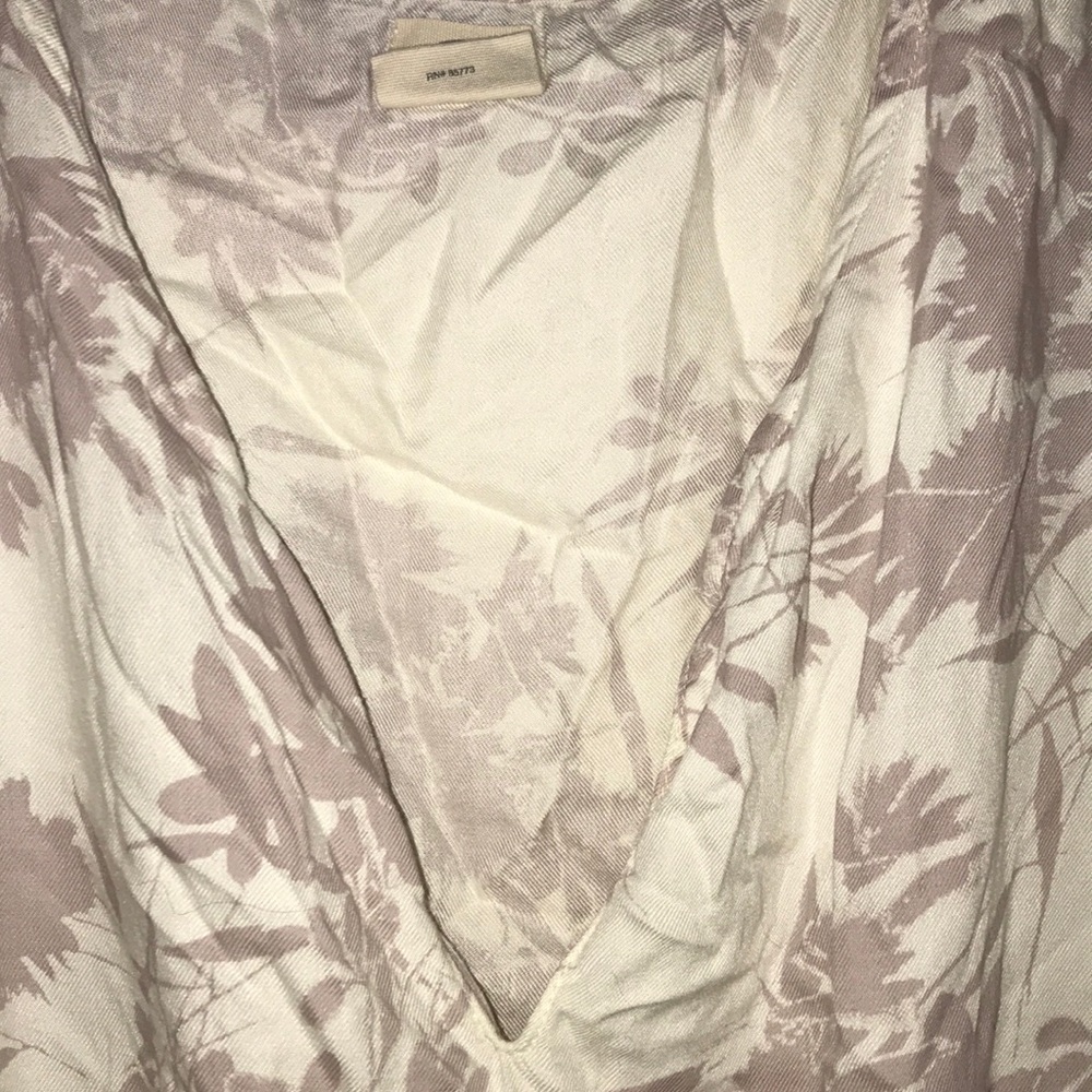 Romper - Picture 2 of 3